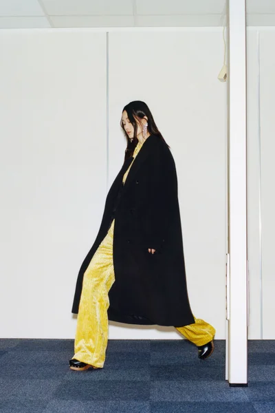 Look 10